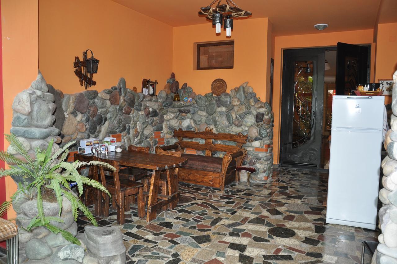 Hotel Amber Μπατούμι Εξωτερικό φωτογραφία